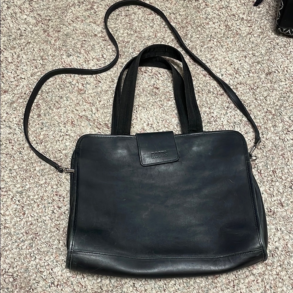 Roots Black Leather laptop Shoulder Bag